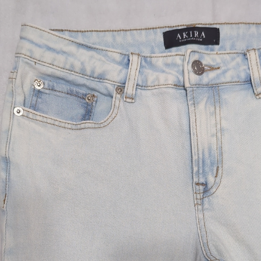 AKIRA Jeans Night Shift Flare Leg Women's‎ Light Blue Distressed Junior Size 7